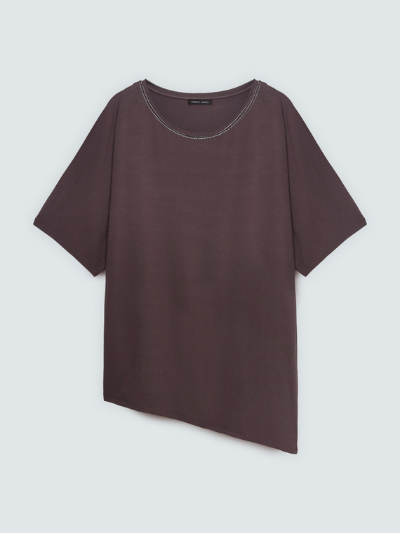Viscose t-shirt with rhinestones on the neckline