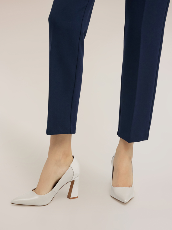 Pointed toe pumps with block heel