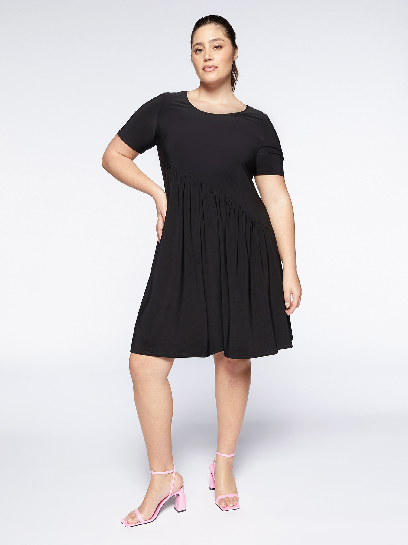 Kleid aus Jersey image number 0