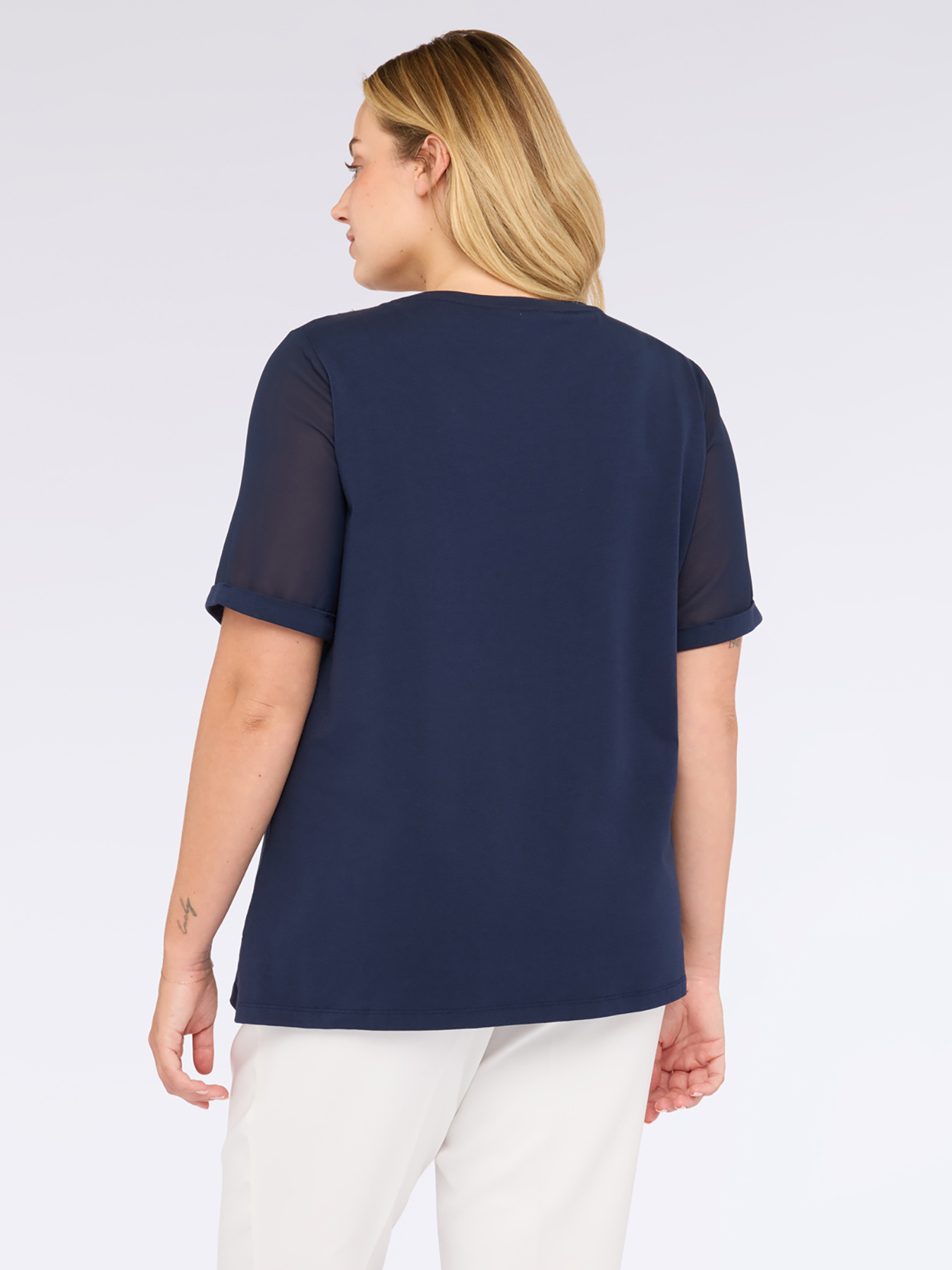 T-Shirt mit Schmuckapplikationen image number 1