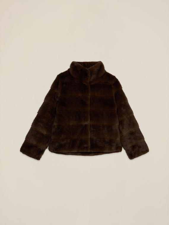 Giubbotto corto effetto peluche