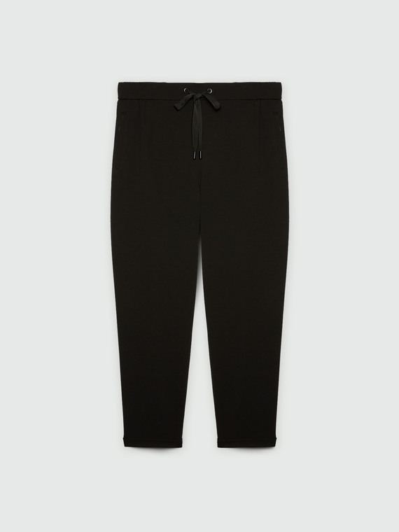 Joggers aus Scuba-Krepp