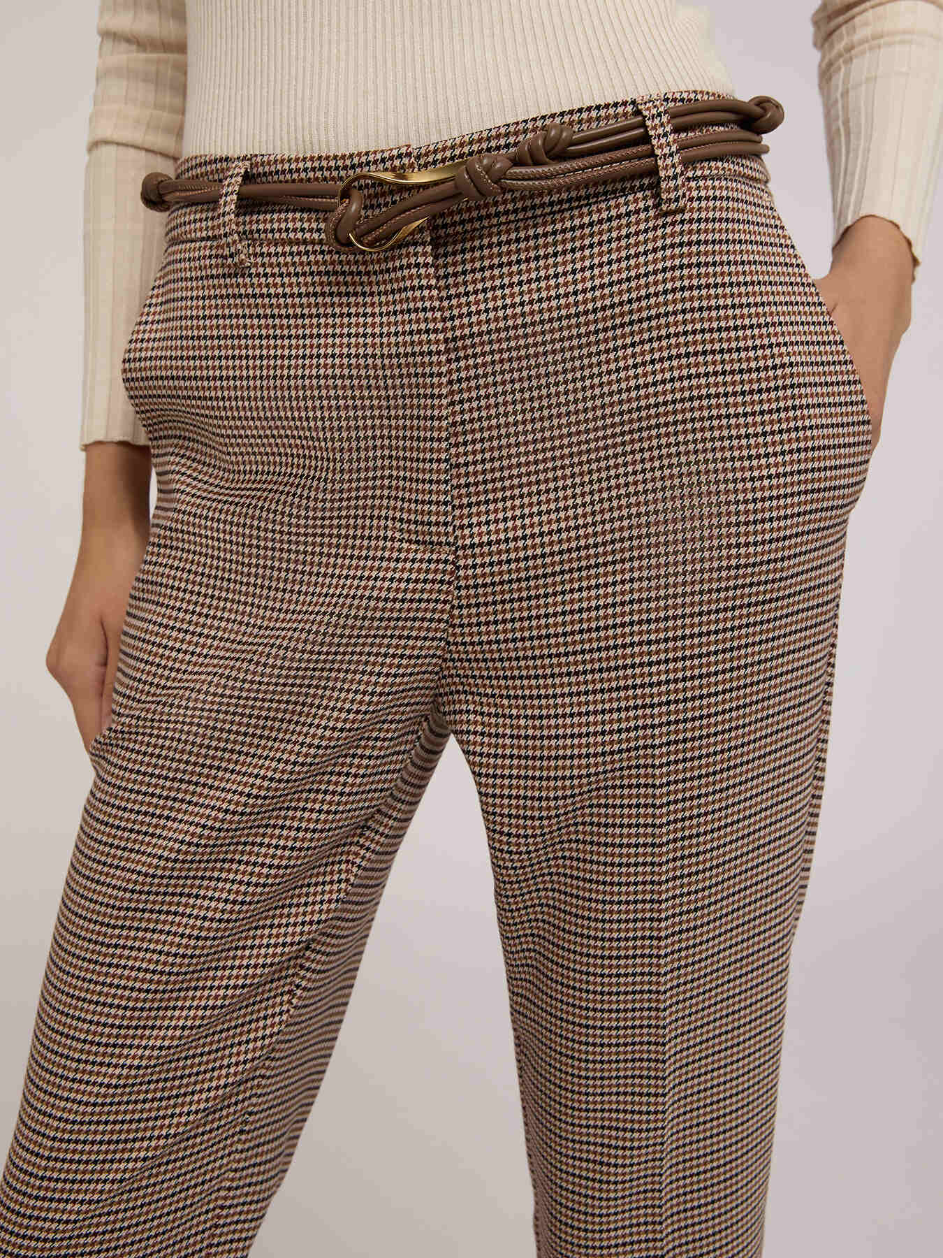 Boho belt with knots image number 0