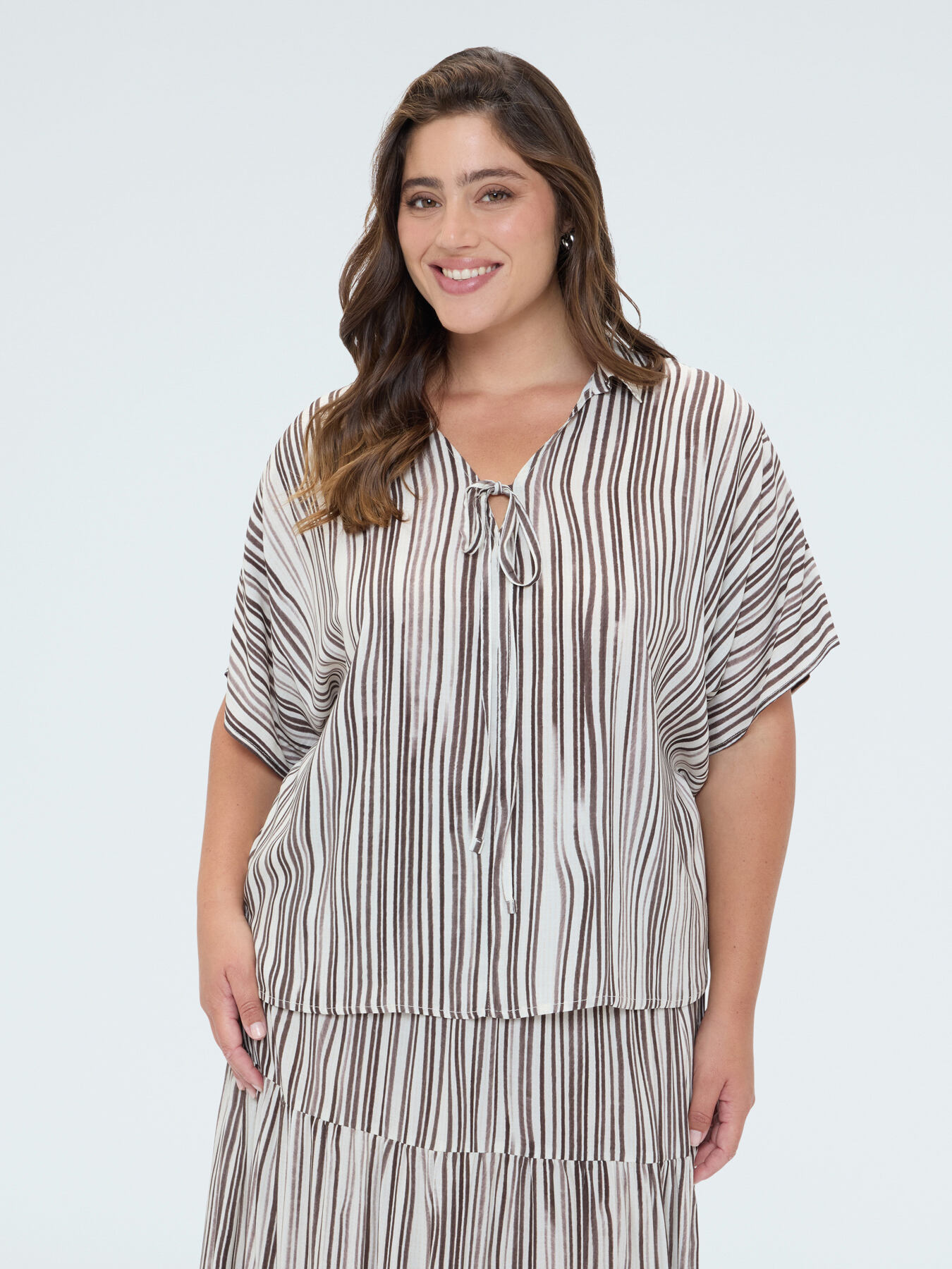 Blusa a righe in viscosa image number 0