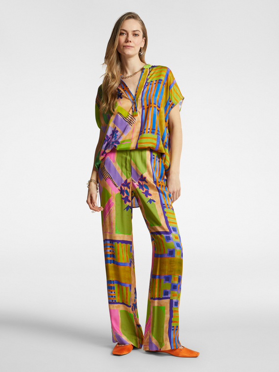 Straight printed trousers