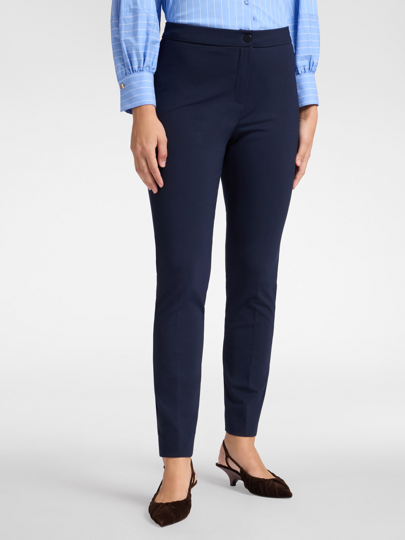 Pantaloni slim in punto Milano image number 2