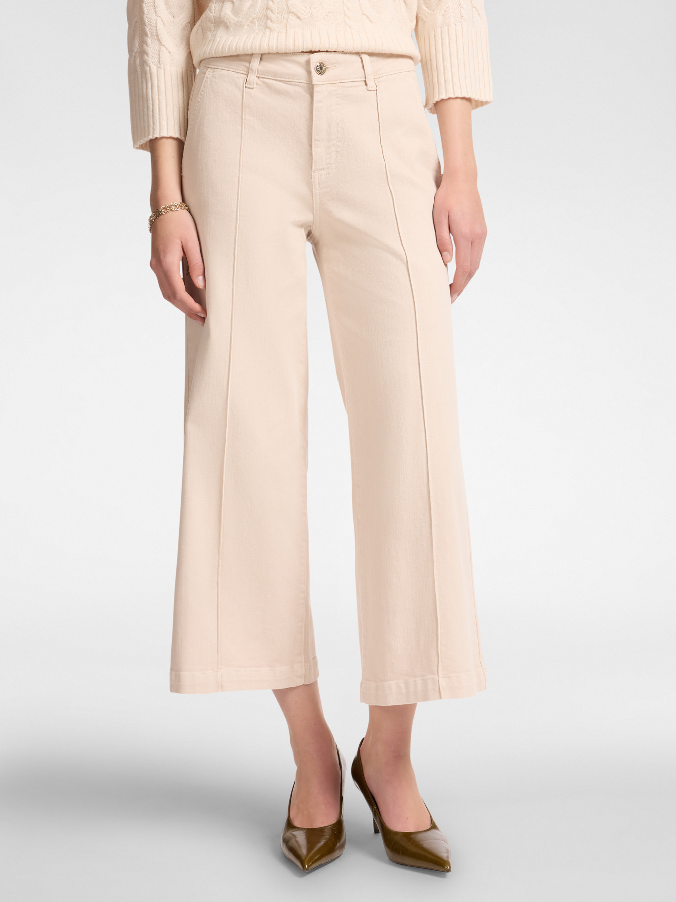 Cropped marini&egrave;re trousers image number 2