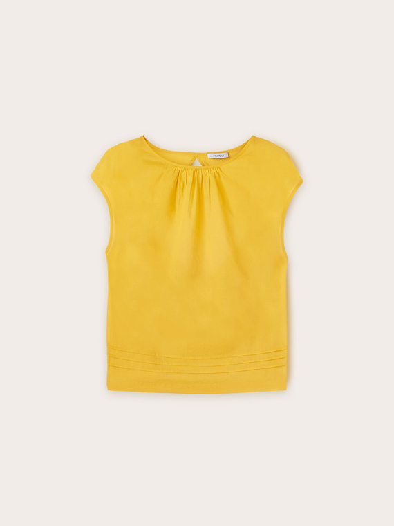 Voile blouse with back cut-out feature