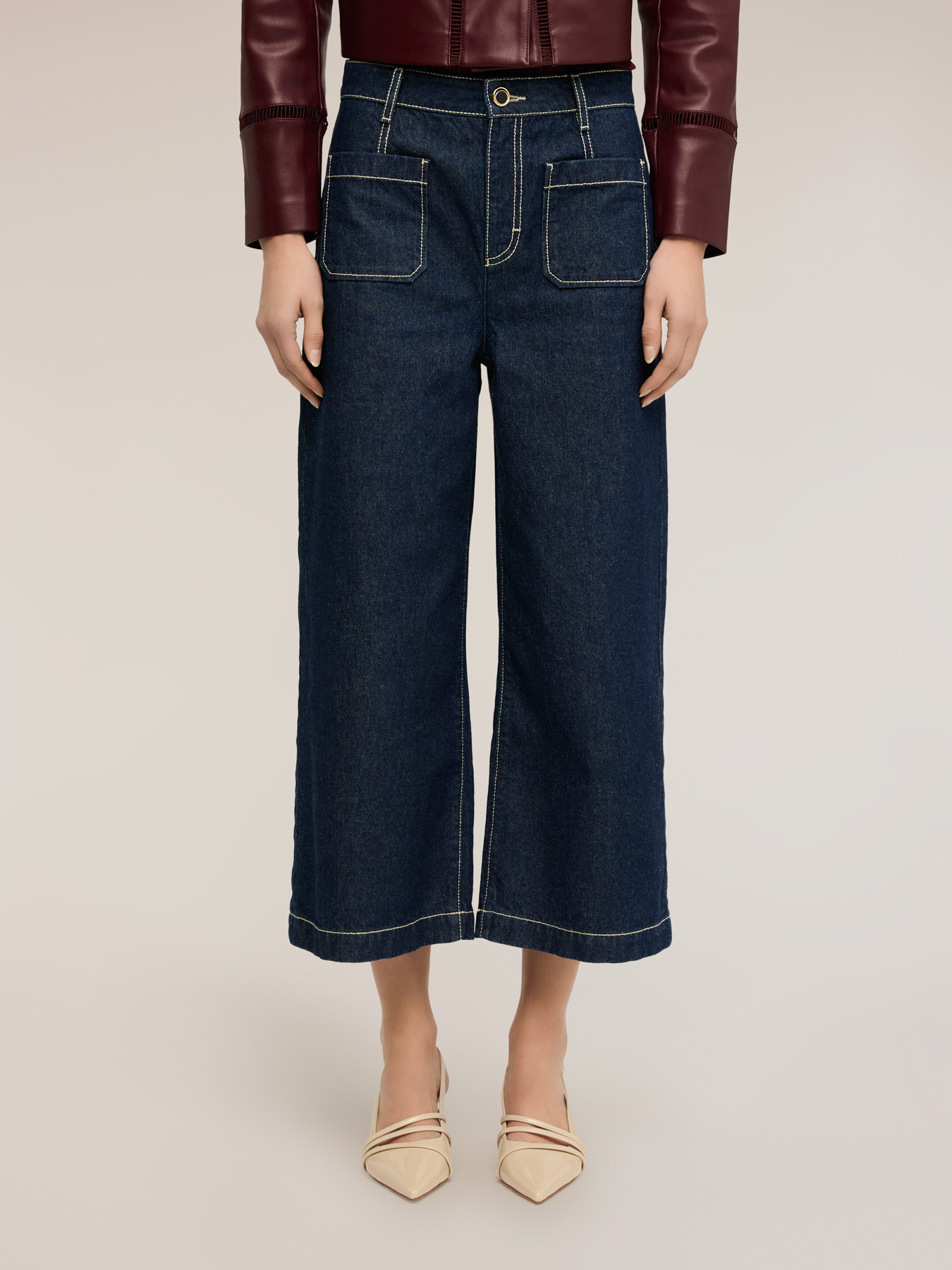 Cropped wide leg jeans with contrast stitching image number 2