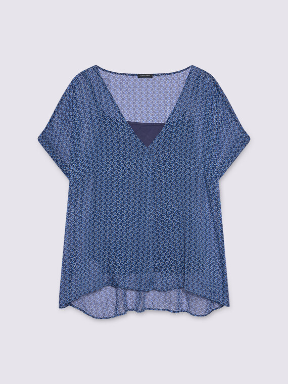 Blusa de crepé con escote en V